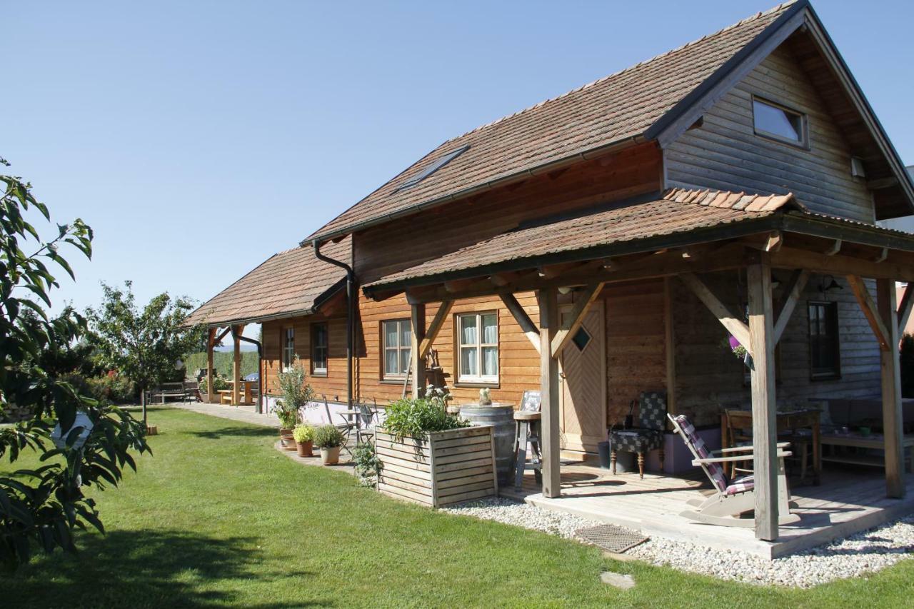Kraut & Ruabn - Stadl Engabrunn Exterior photo